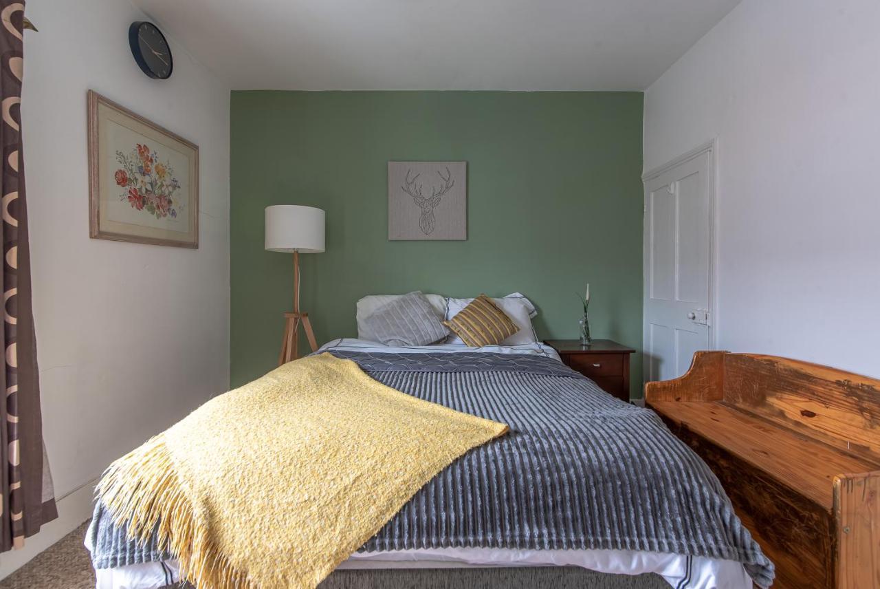 Contractors Pad - 4 Bed Town House - Cent Reading - Free Parking Villa Eksteriør billede
