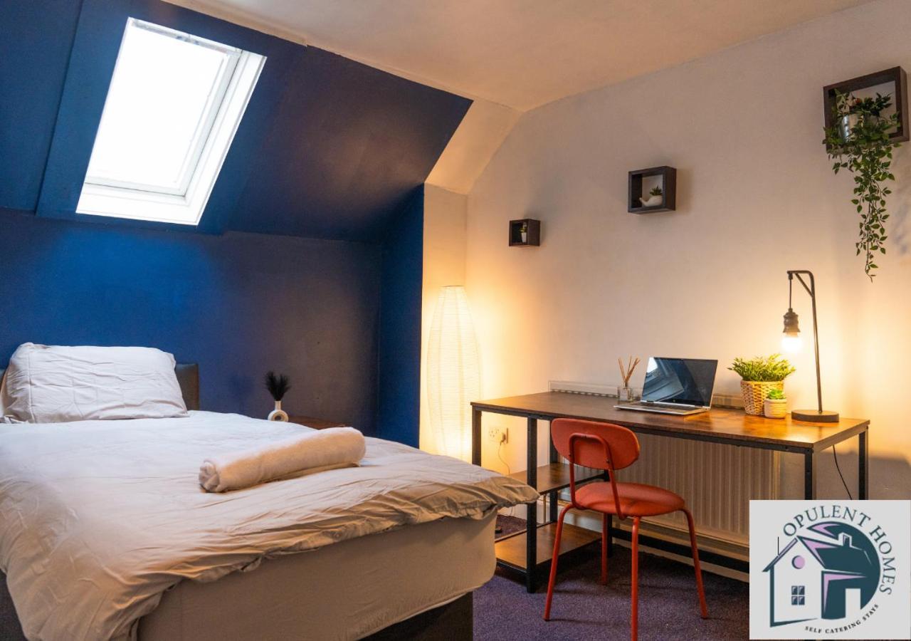 Contractors Pad - 4 Bed Town House - Cent Reading - Free Parking Villa Eksteriør billede