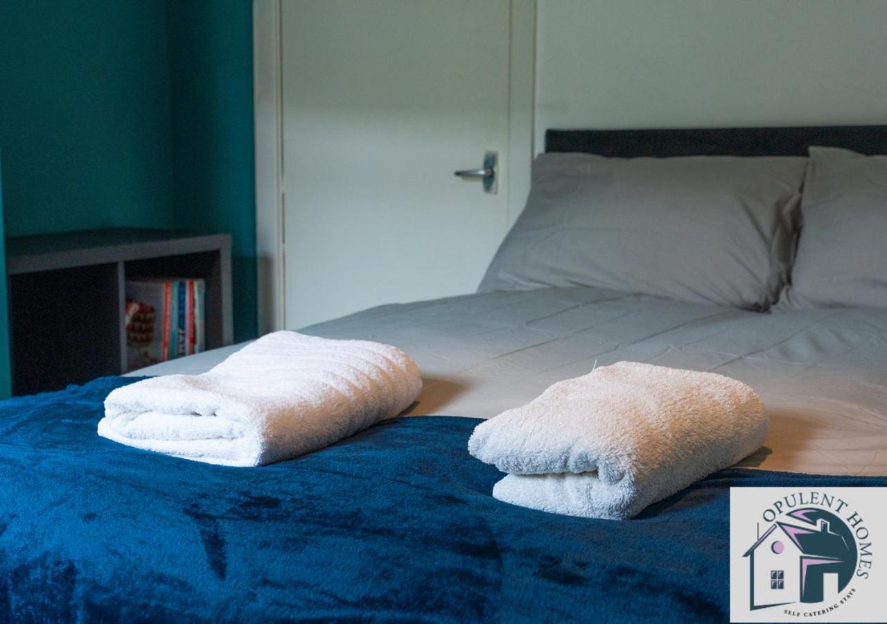 Contractors Pad - 4 Bed Town House - Cent Reading - Free Parking Villa Eksteriør billede