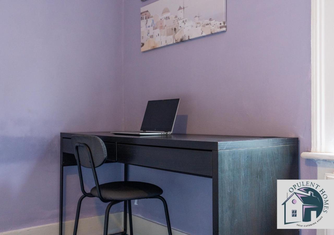 Contractors Pad - 4 Bed Town House - Cent Reading - Free Parking Villa Eksteriør billede